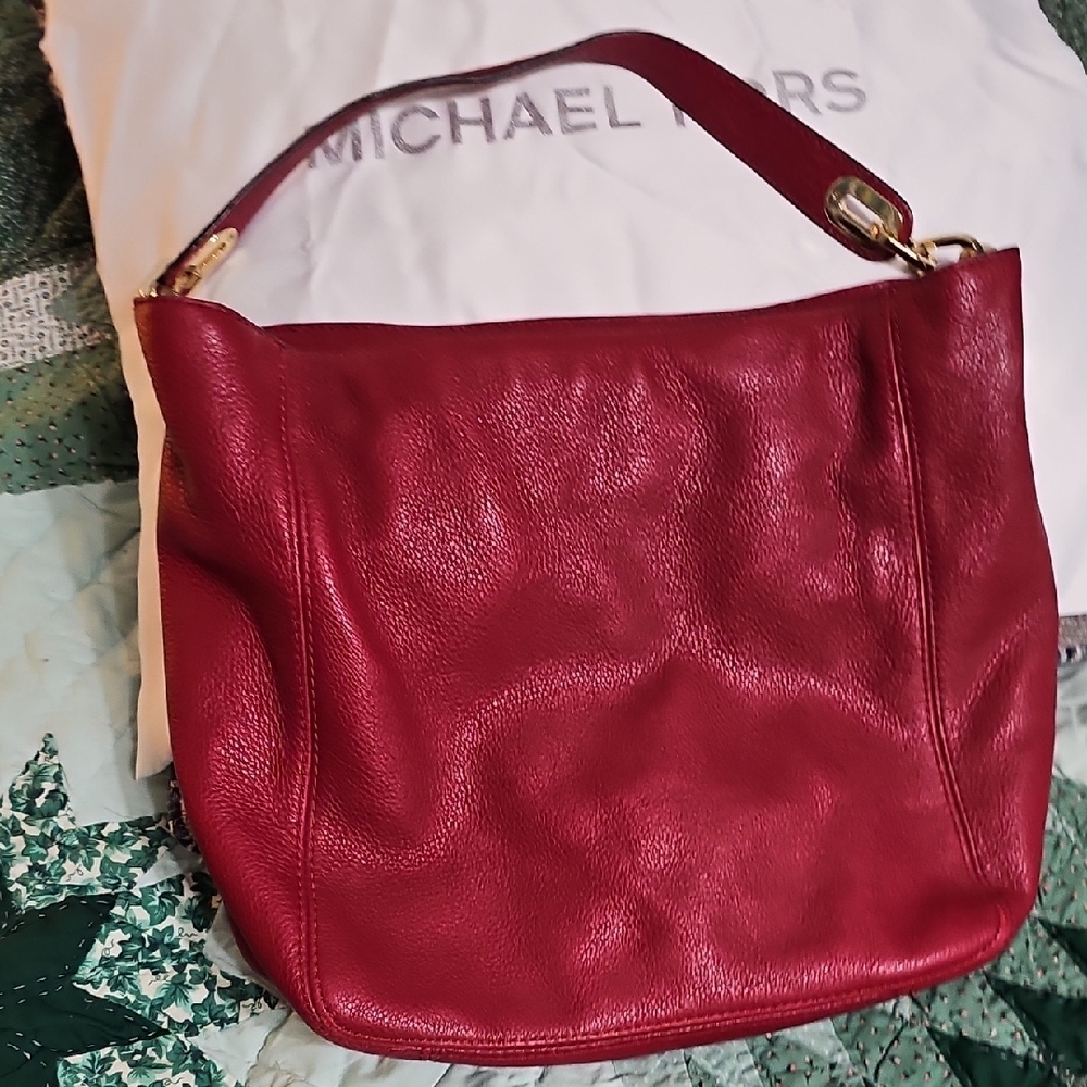 Michael Kors Red Pebbled Leather Shoulder Bag with Gold Hardware - Picture 9 of 9